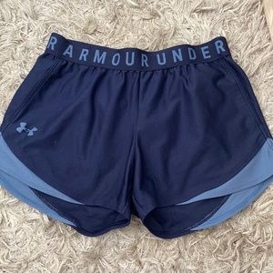 Underarmour shorts